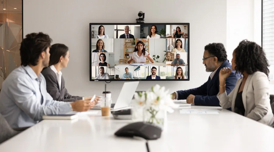 multiple people on a screen for a virtual meeting